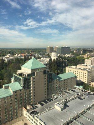 Hyatt Regency Sacramento and the California State Capitol.