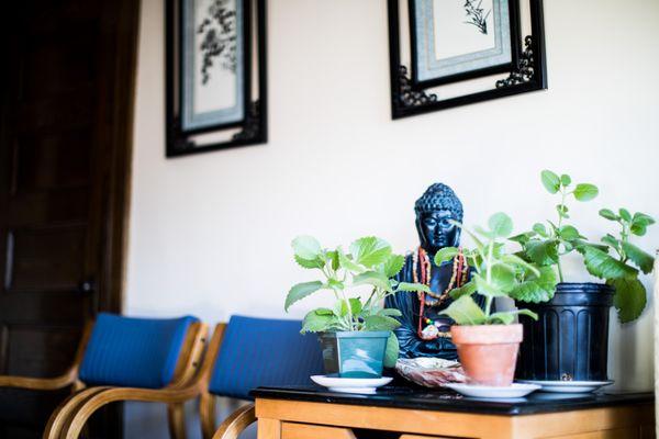 Waiting area outside of Guided Touch Massage Sanctuary.