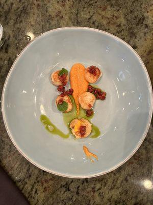 Scallops, bacon jam, and roasted red pepper sauce.