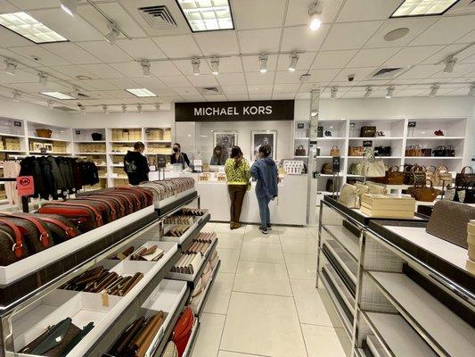 Michael Kors Outlet