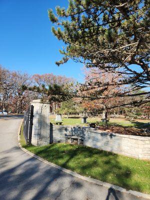 Bronswood Cemetery