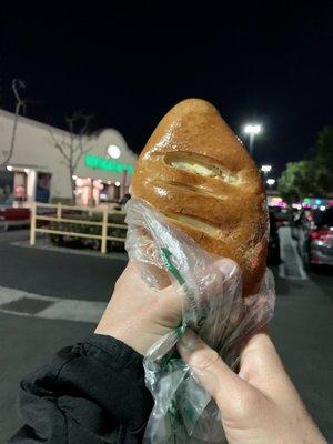 Got this Bolillo Queso Y Jalapeño (Jalapeño Cream Cheese French Roll) from the Panaderia section for $1.50! Pretty good!