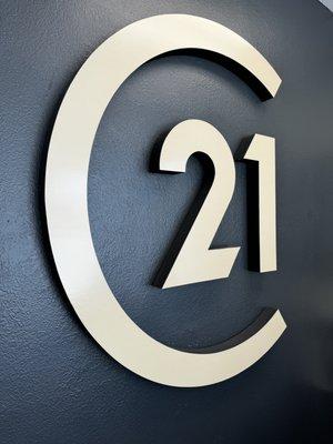 Century 21 is a global leader in real estate, known for delivering exceptional service, helping clients buy/sell, and invest with confidence