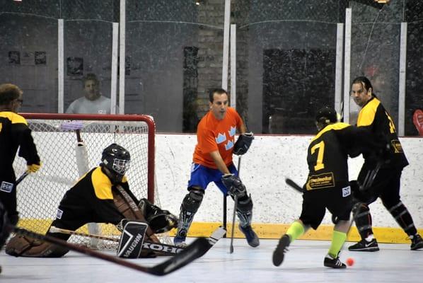 BALL HOCKEY TOURNAMENT 09/22/2013