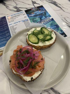 Lox bagel