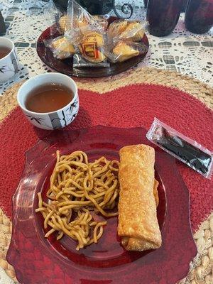 Egg roll with Lo mein and tea!