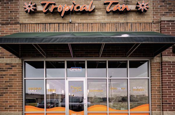 Welcome to Tropical Tan Racine!