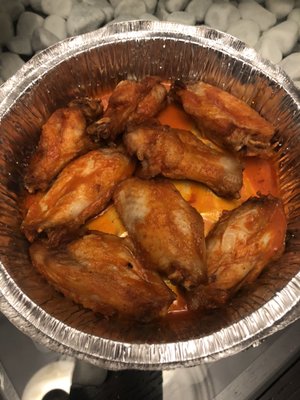 8 Piece Buffalo Hot Wings