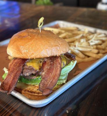 Smash Burger with Bacon (Rating: 7/10)