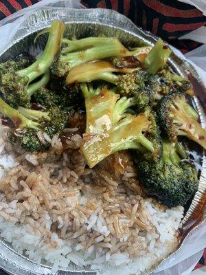 Broccoli in garlic sauce