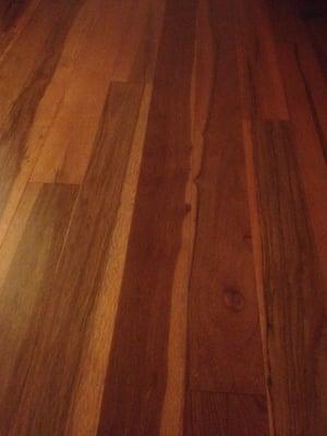 Studio Moulding & Hardwood Flooring