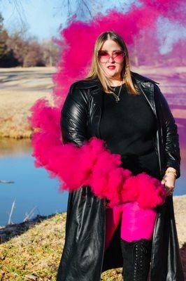 Fuschia tights with a fuschia smoke bomb