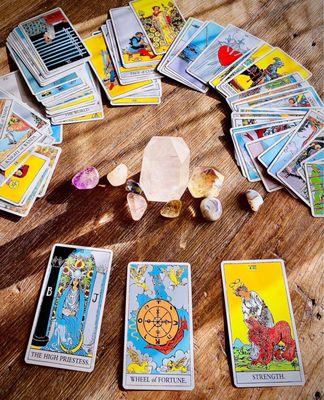 Tarot card reading