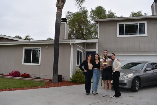 Congratulations to my buyers for getting the Key of their New Home!