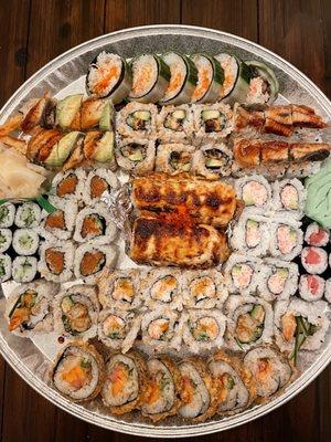 Large Sushi Platter