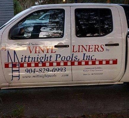 Mittnight Pools