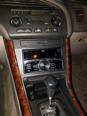 New Boss Elite bluetooth radio in a 2000 Acura TL