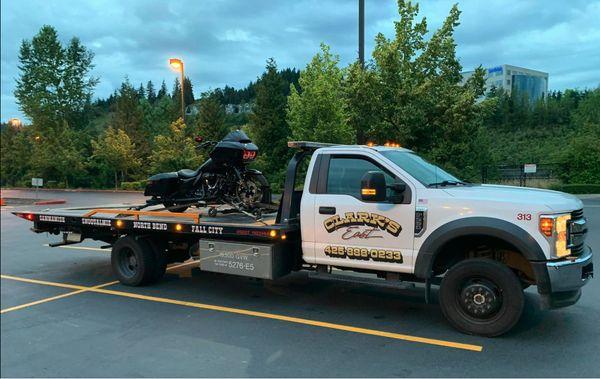 Here at Clark's East Towing, we are here for you when you need a tow! Call today.