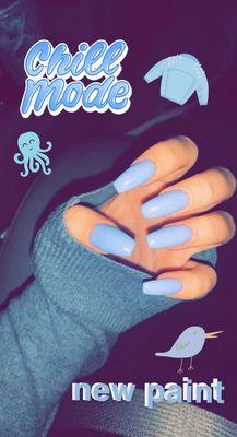 light blue nails