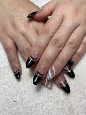 Venus Nails & Spa updated