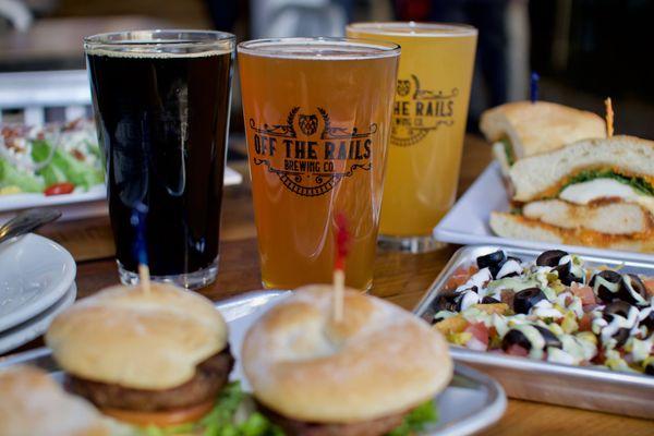 Enjoy freshly brewed beers & delicious food pairings| Restaurant Brewery in Bay Area for Handcrafted Beers