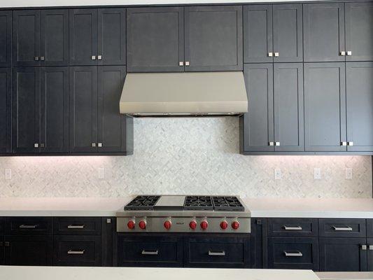 Kitchen backsplash