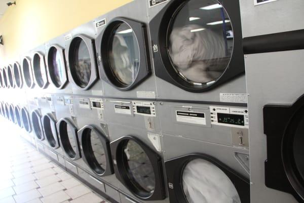 30 High Efficiency Dryers to dry your clothes ASAP