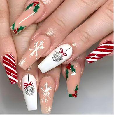 maggie and tony christmas nails art design