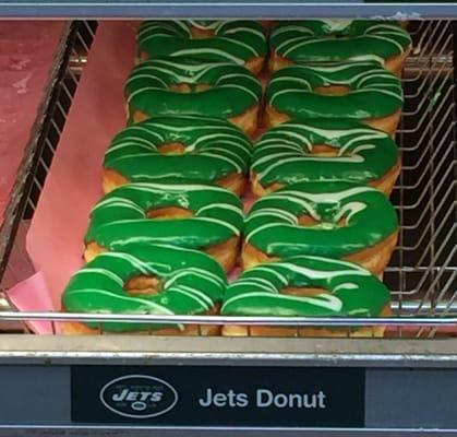 Jets Donuts!