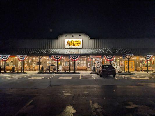 Night time at the Cracker Barrel, Brentwood