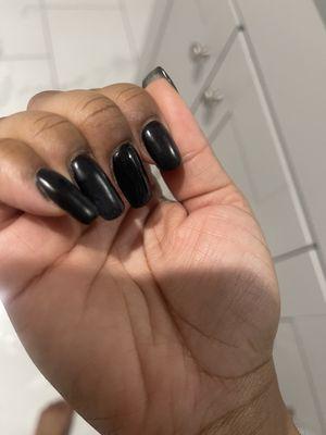 Powder dip on natural nails. Black shiny and natural design!