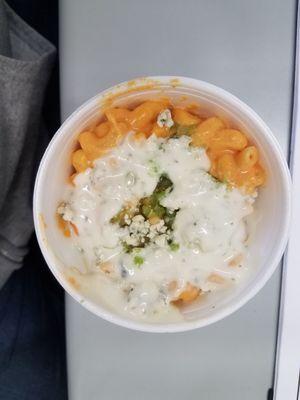 Buffalo Chicken Mac and Cheese