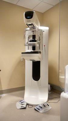 3D mammogram machine