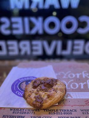 Insomnia Cookies