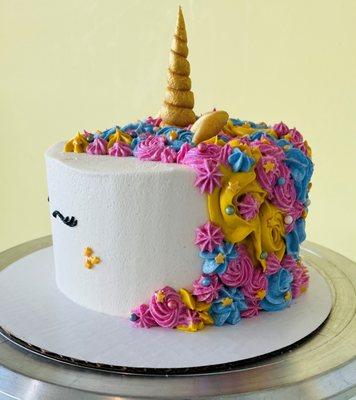 Unicorn Cake! Call to order in advance