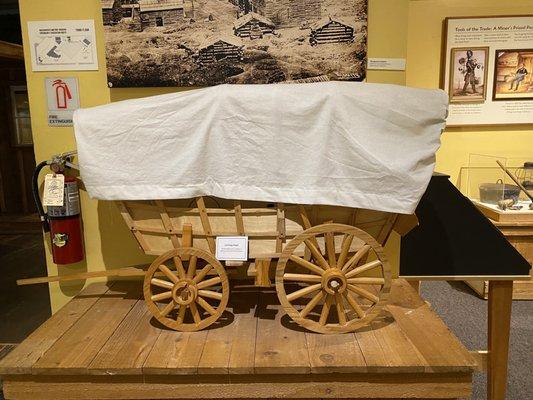 Covered wagon