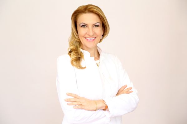 Marjana Knezevic, DMD - Esthetic Dental Care