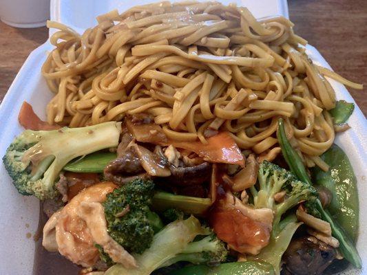 Triple delight with lo mein noodles