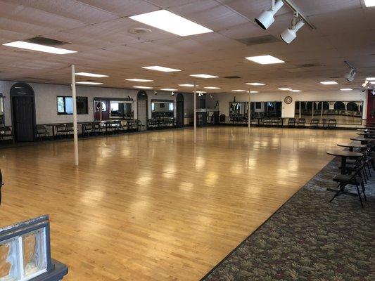 Large Ballroom @ Starlight Dance San Diego