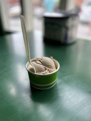 Dulce de leche- one scoop of decadence in a cup!