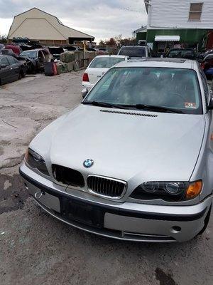 2004 BMW 330