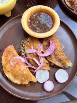 Birria Tacos here were on point. Definitely a must try for dine-in.