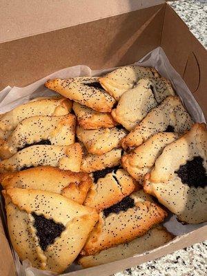 Poppy seed Hamantaschen - incredible!