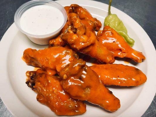 Hot Wings available