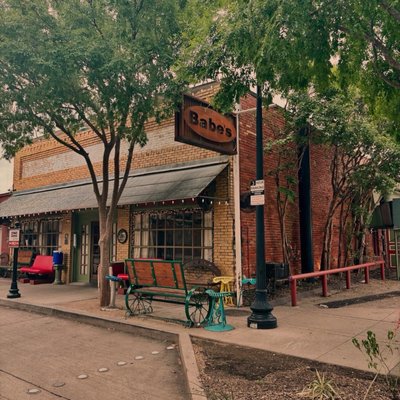 The front of the restaurant.