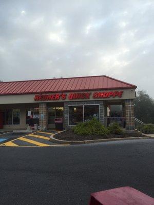 Redner's Quick Shoppe