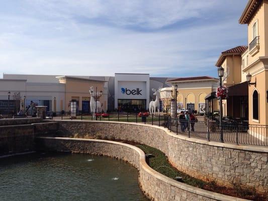 Belk @ Bridge Street Town Centre in Huntsville, AL