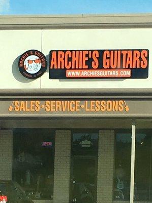 Thrilled to have a guitar store , local repair shop close to home. I prefer small shops that give you attention. Score, Richardson.