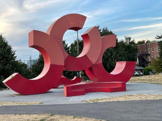 Sculpture at Jefferson Pk.