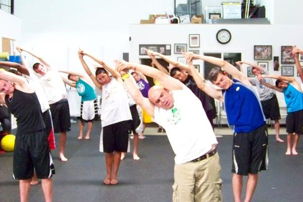 SOCCER TEAM YOGA CLASS